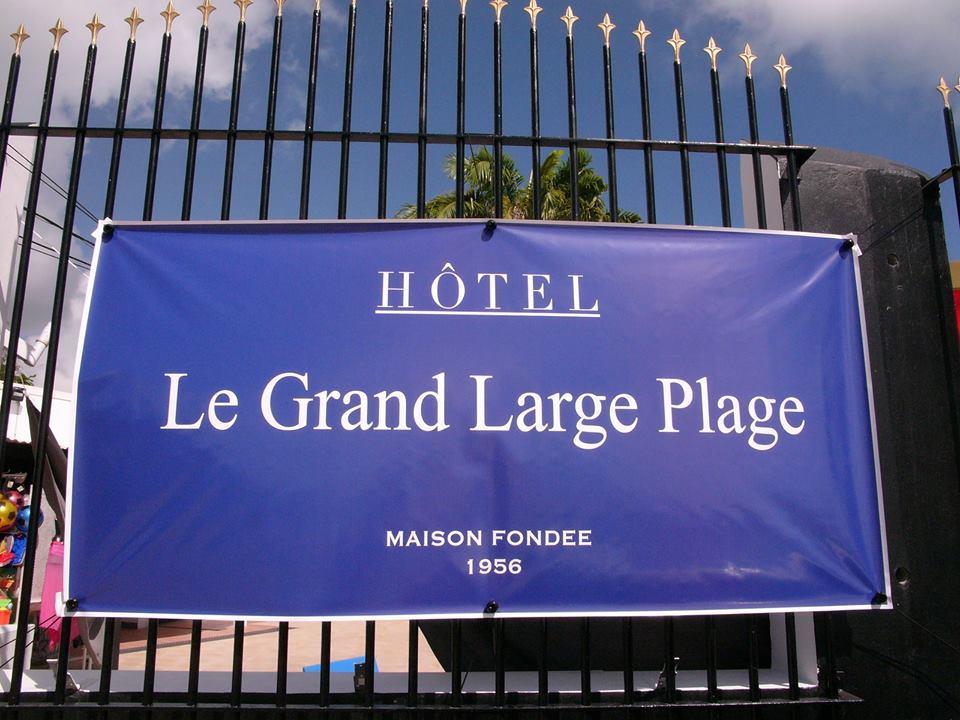 Le Grand Large Plage Hotel Sainte-Anne  Exterior photo